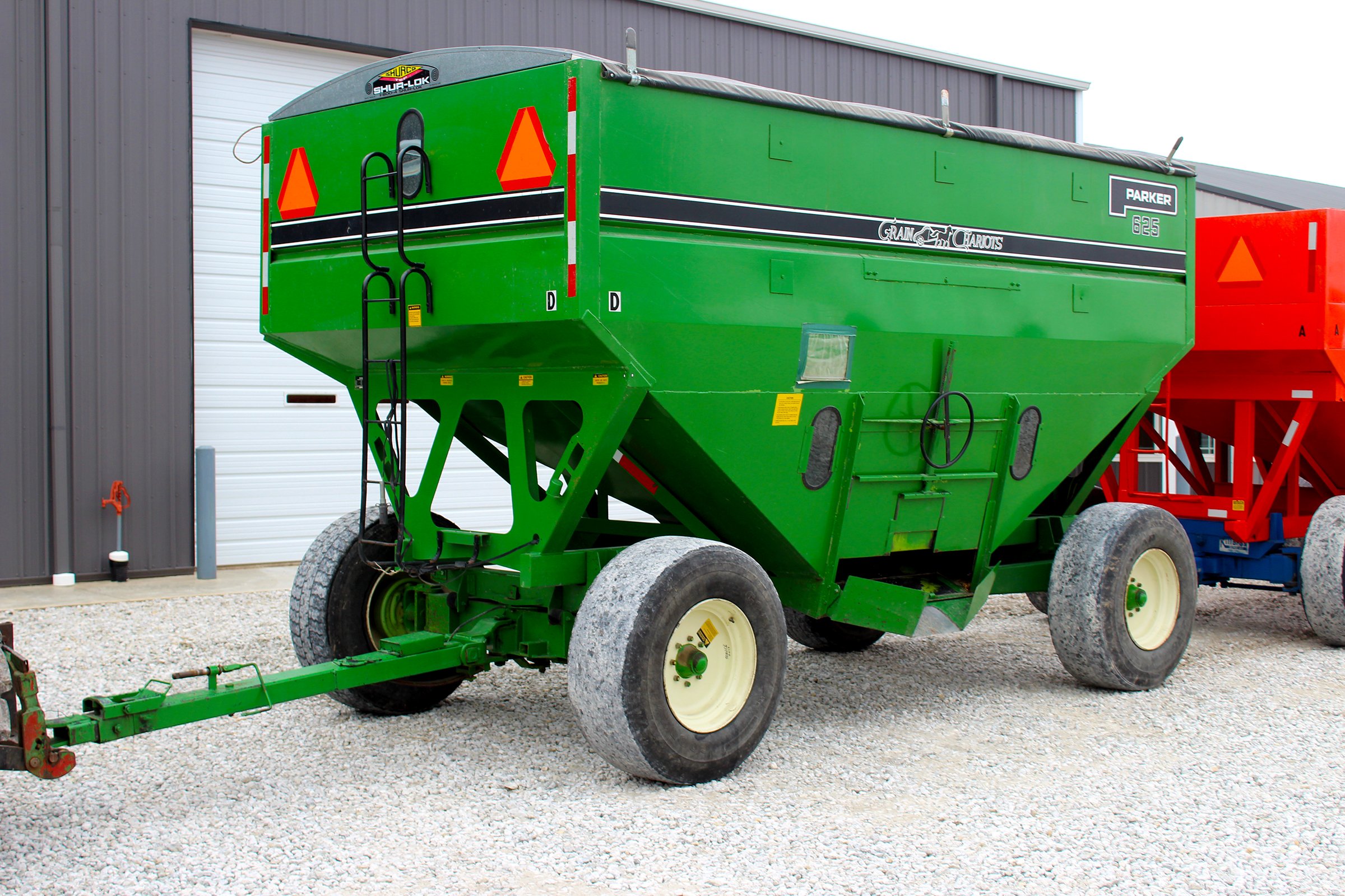Property photo 20 - FARM EQUIPMENT AUCTION IN MADISON COUNTY, INDIANA